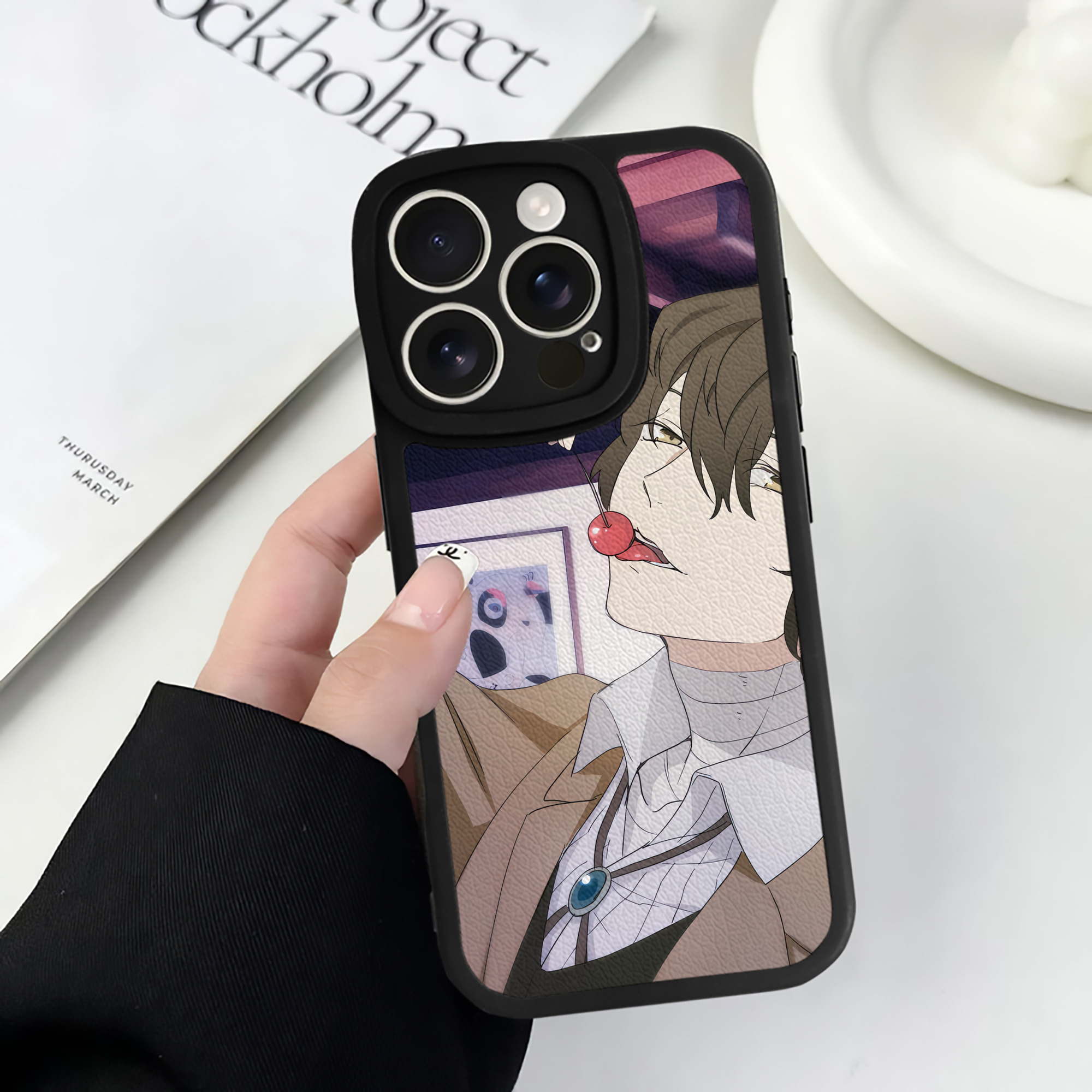（画像用） 文豪ストレイドッグス Bungo Stray Dogs 【iPhone 16シリーズ対応】シリコンスマホケース（レザー調） 材質：シリコン